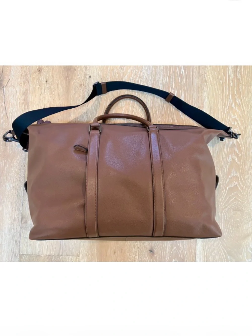 Coach Saddle/Brown Leather Trekker Bag with Black Strap